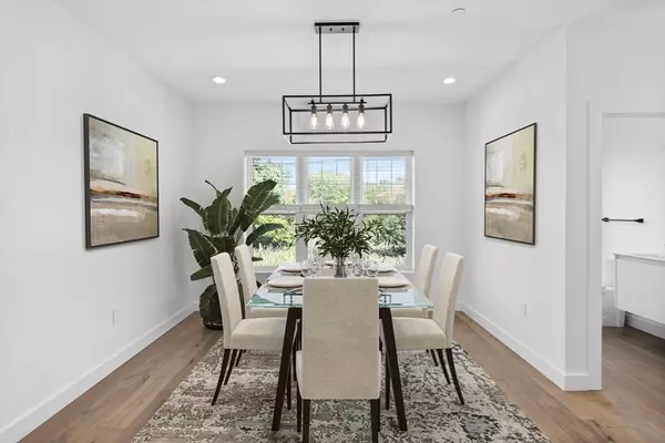 Wilmington, MA 01887,635 Main Street #TH6