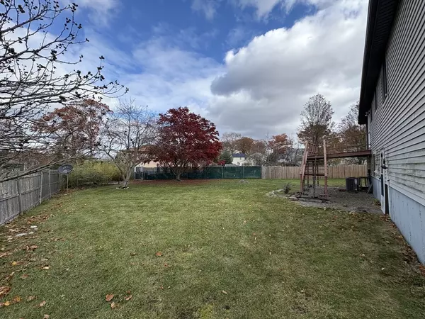 Randolph, MA 02368,172 Russ St