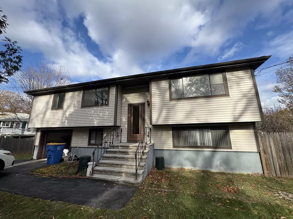 Randolph, MA 02368,172 Russ St