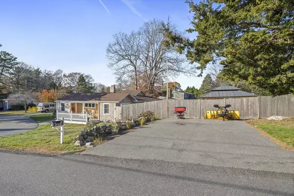 Scituate, MA 02066,32 Fairview Ave