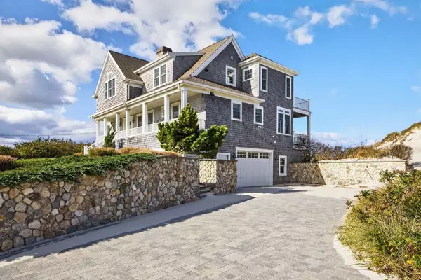 Dennis, MA 02638,94 Horsefoot Path