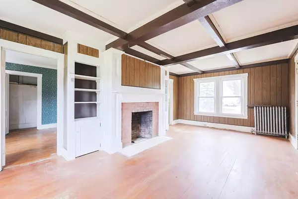 West Brookfield, MA 01585,71 W Main St