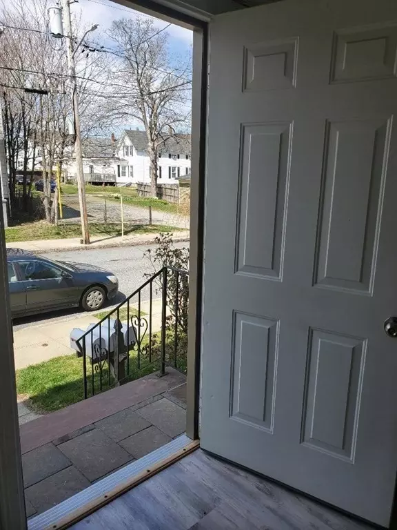 Fall River, MA 02720,269 Stetson Street #3