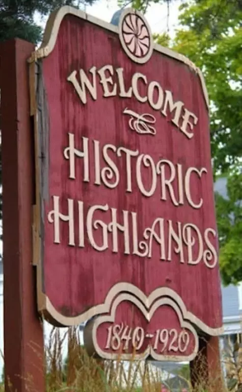 Fall River, MA 02720,269 Stetson Street #3