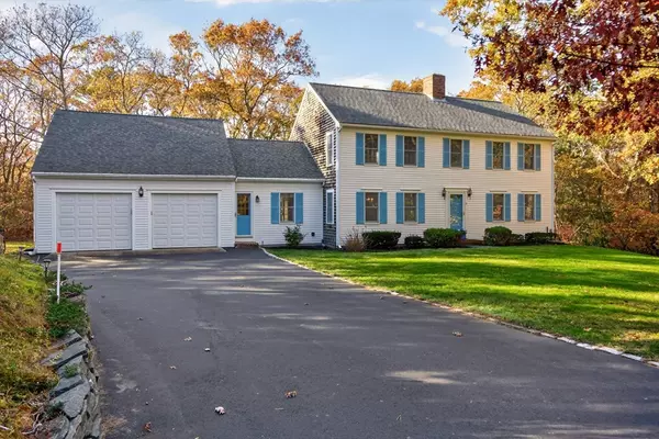 14 Village Drive, Sandwich, MA 02537