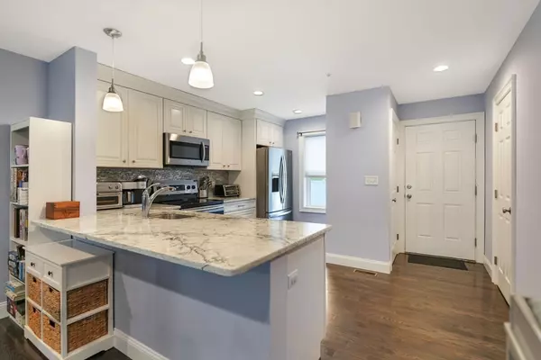 Lakeville, MA 02347,1 Landing Way #1