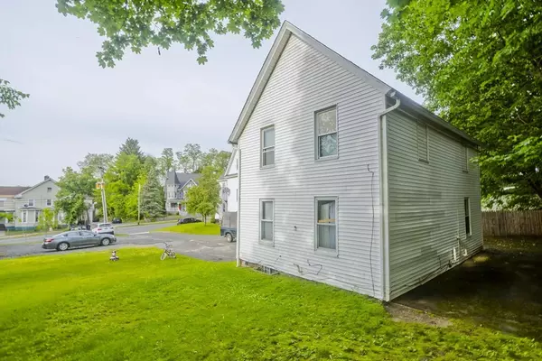 Springfield, MA 01151,295 Main