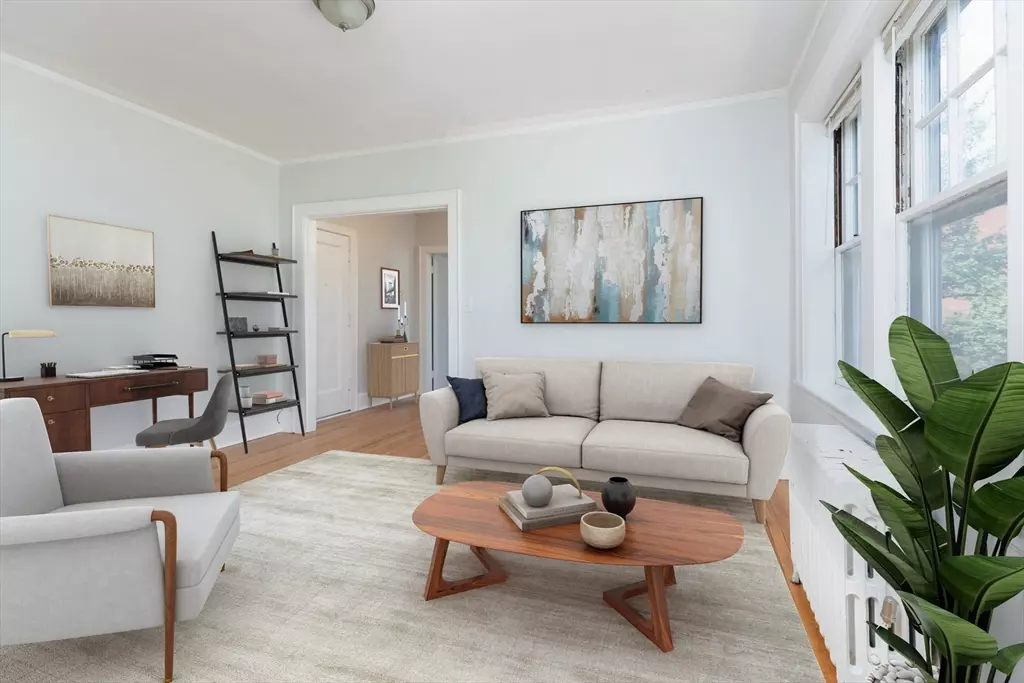 Cambridge, MA 02138,22 Concord Ave #10