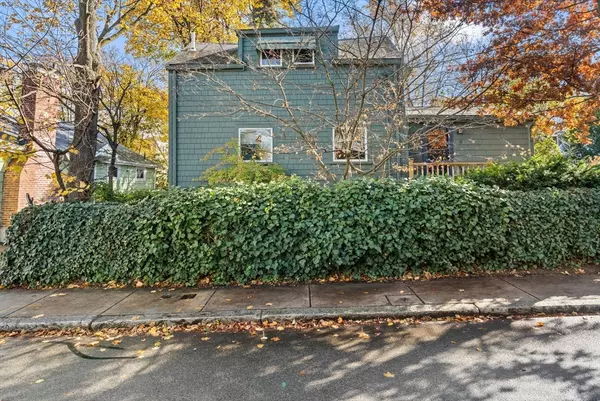 Cambridge, MA 02138,18 Donnell St