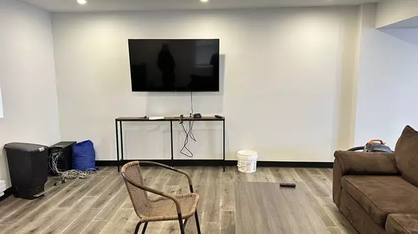 Quincy, MA 02169,46-48 Buckley St