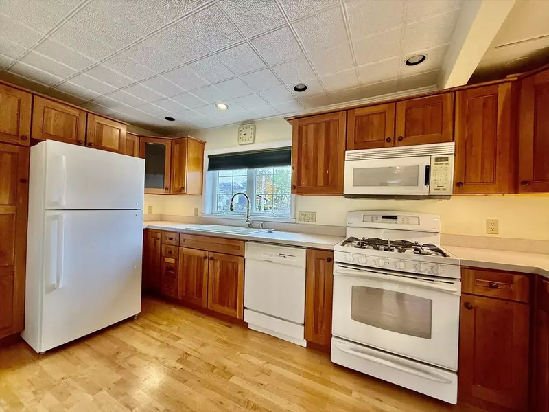 23 Gardner Ave #1, Brockton, MA 02302