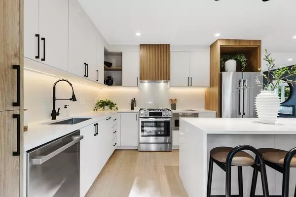 Winchester, MA 01890,4 Wyman Court #4