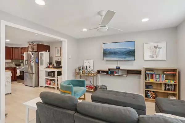 Boston, MA 02131,19 Delford St #1