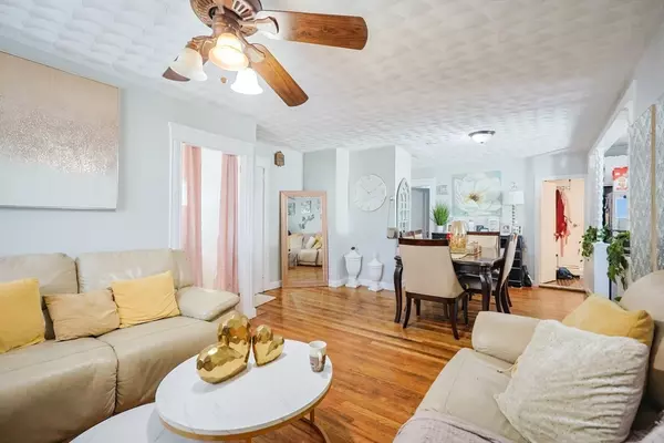 Fall River, MA 02720,104 Oak St