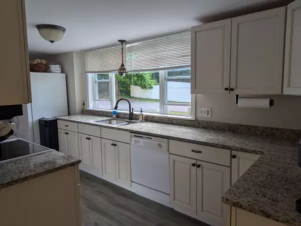 Mendon, MA 01756,95 Providence Street #B