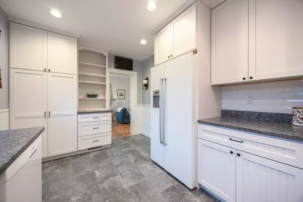 Swampscott, MA 01907,51 Barnstable St