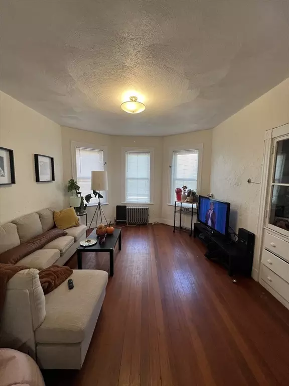 Watertown, MA 02472,36 Melendy Ave #3