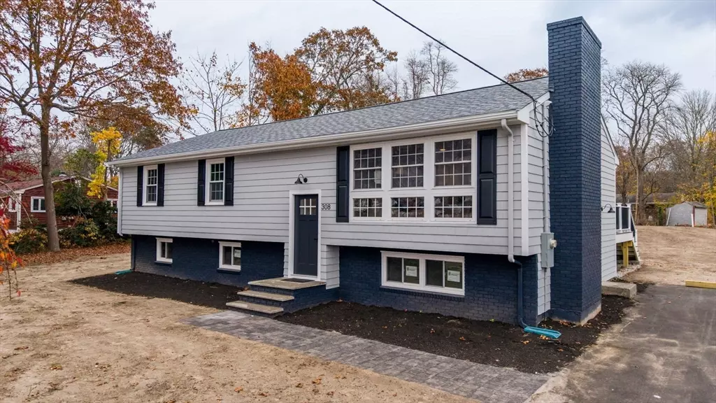 308 Robert Street, Westport, MA 02790