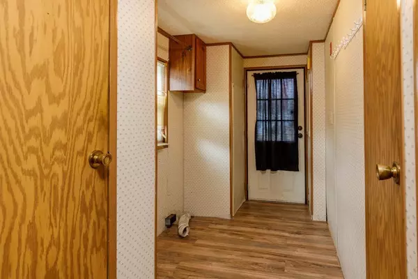 Gardner, MA 01440,141 Sunrise Lane