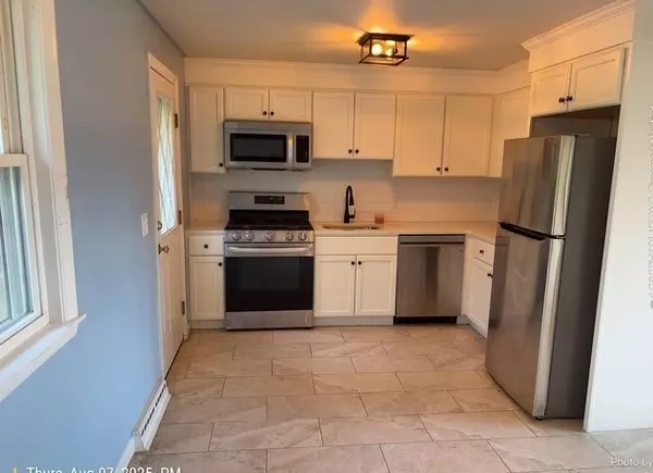 Marlborough, MA 01752,102 Liberty Street