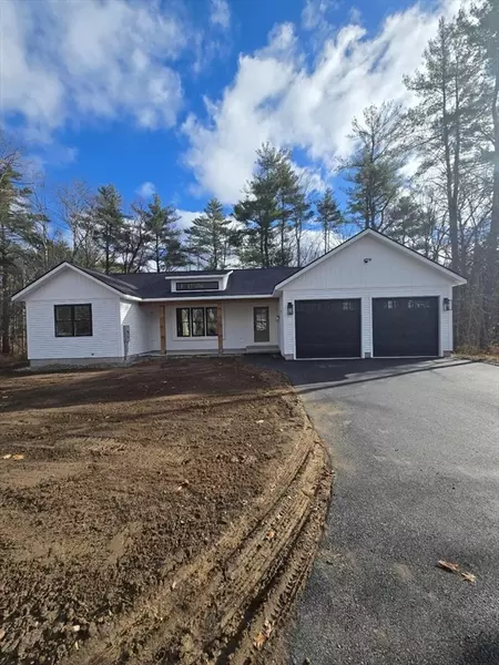 71 Woodlawn Street, Winchendon, MA 01475