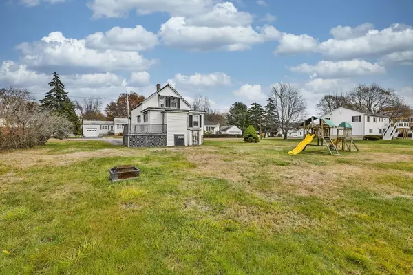 Methuen, MA 01844,61 Thornton Avenue