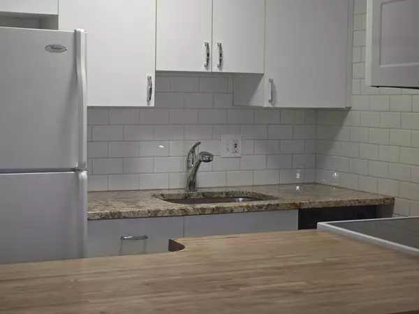 Boston, MA 02114,75 Charles Street #4B