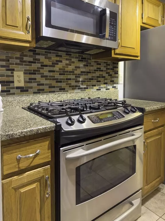 Ashland, MA 01721,84 E Bluff Rd #84