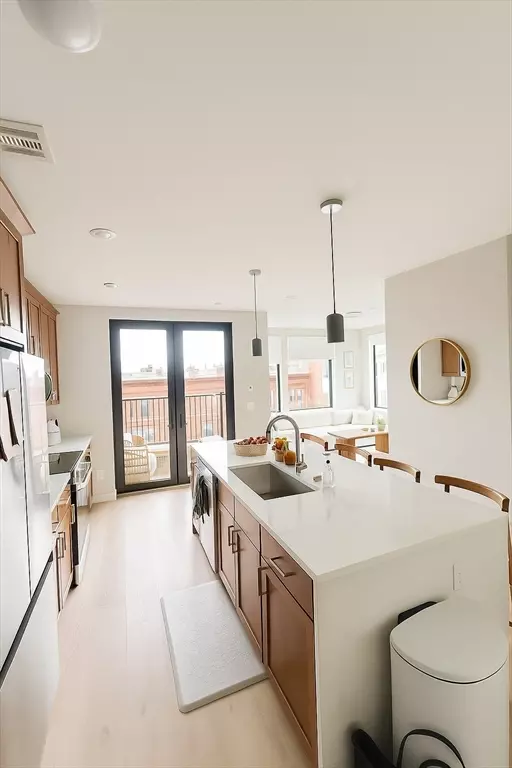 Boston, MA 02127,400 W Broadway #505