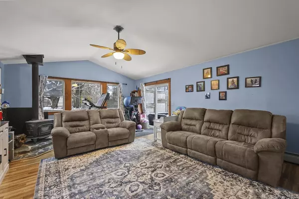 Pittsfield, MA 01201,55 Newton Ave