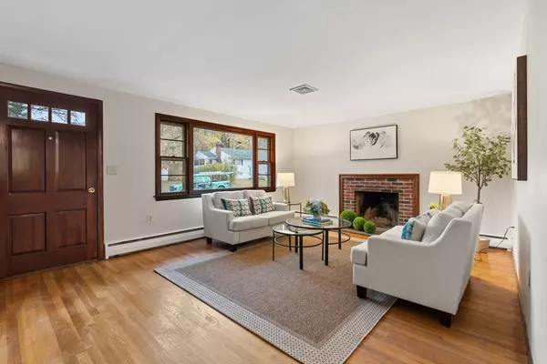 Andover, MA 01810,46 Linwood St