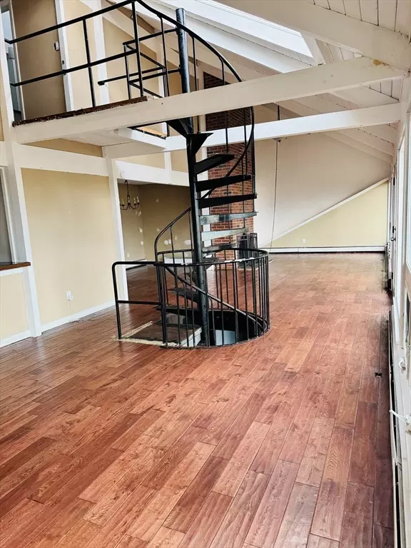 Agawam, MA 01030,550 Southwick St