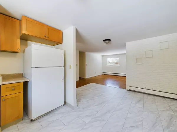 Sharon, MA 02067,97 Old Post Road