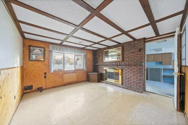 Brockton, MA 02302,36 Dix Rd