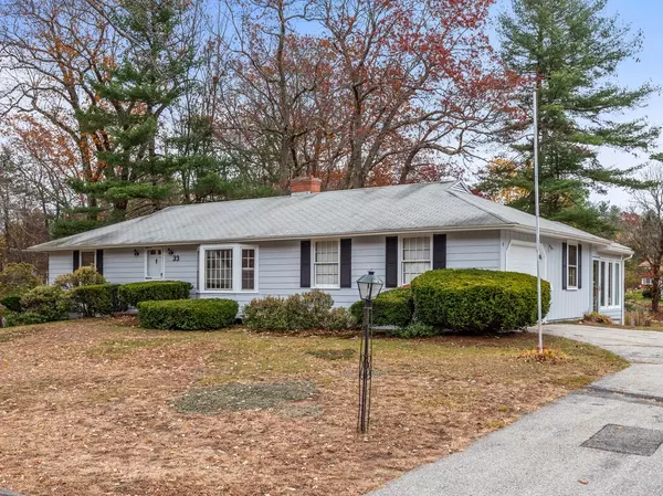 Holden, MA 01520,33 Meadow Wood Dr