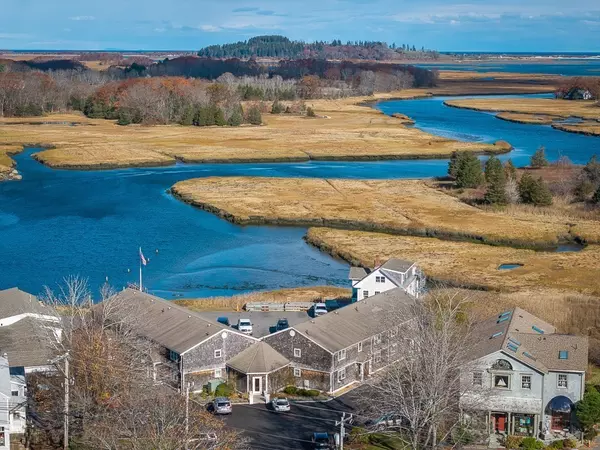 138 Main #2B, Essex, MA 01929