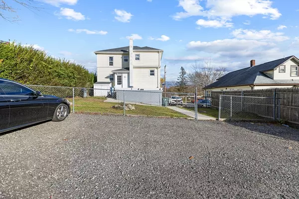 Coventry, RI 02816,58 Read Ave