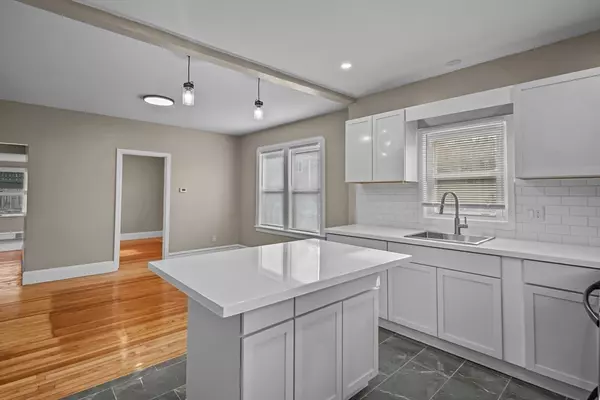 Fall River, MA 02721,59 Wayne St