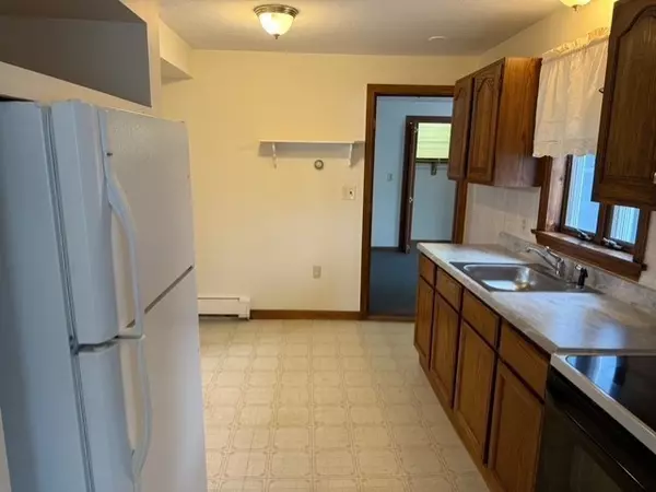 Braintree, MA 02184,294 Pond Street #1