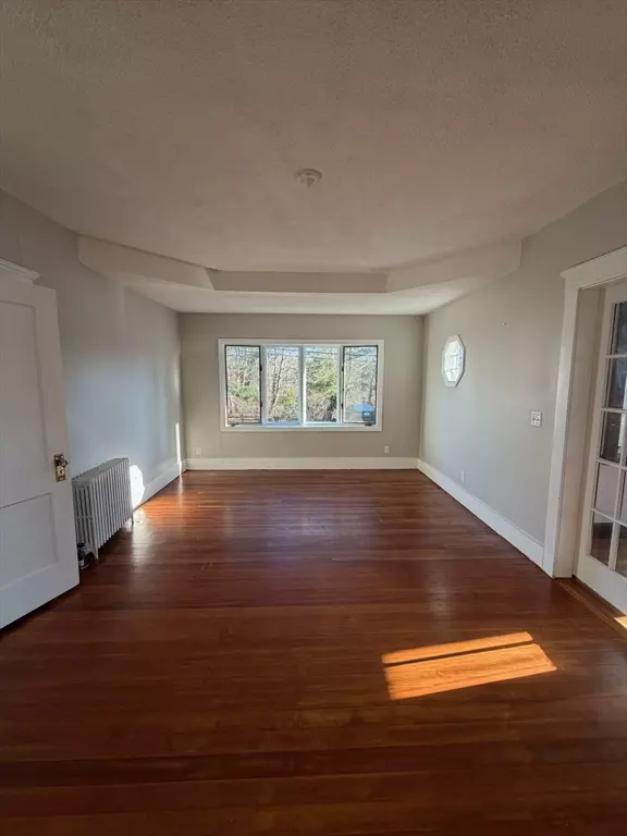 Nahant, MA 01908,105 Fox Hill Rd #1