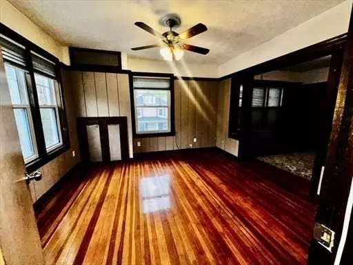 Haverhill, MA 01830,59 14th #2