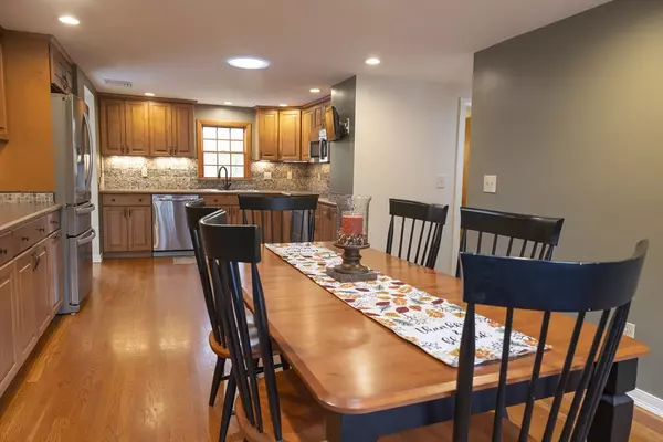 Douglas, MA 01516,9 Church St