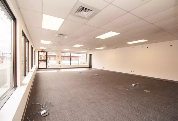 Worcester, MA 01603,9 Stafford St