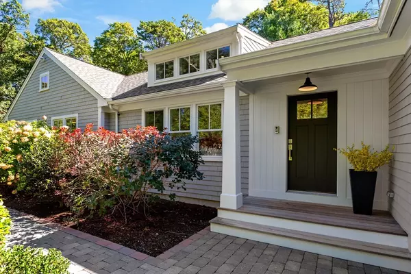 Barnstable, MA 02635,564 Cotuit Bay Drive