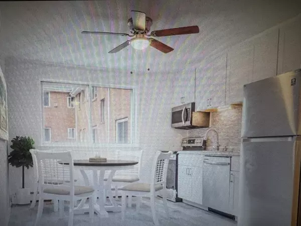 Norwood, MA 02062,9 Endicott #4