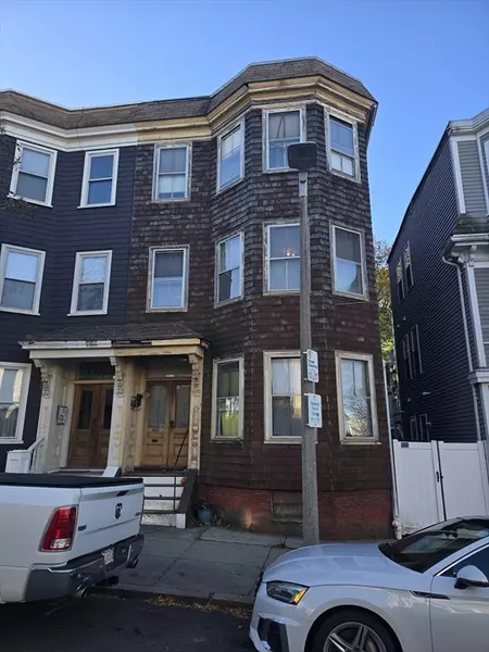 623 E 3rd St, Boston, MA 02127