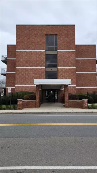 145 Pleasant St #408a, Marlborough, MA 01752