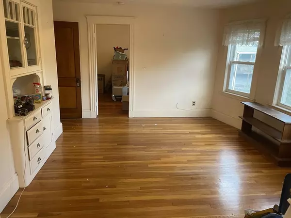 Belmont, MA 01248,27 Vincent Ave #2