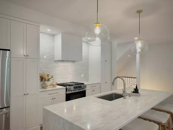 Westford, MA 01886,9 Mill Park Pl