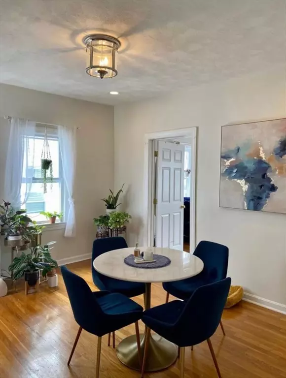 Everett, MA 02149,36 Linden St #1